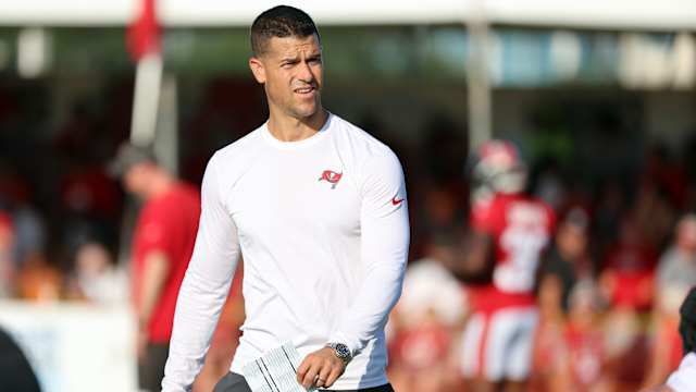 Tampa Bay Buccaneers offensive coordinator Dave Canales during training camp at AdventHealth Training Center.
