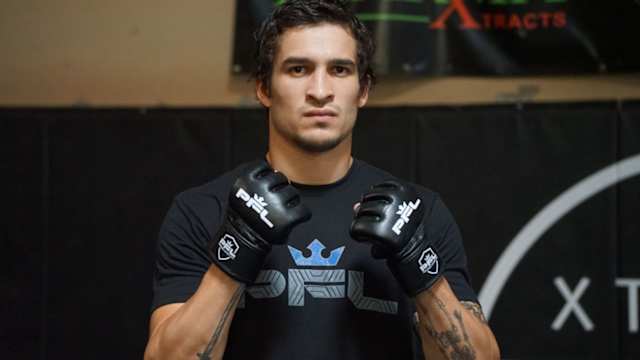 Biaggio Ali-Walsh makes his long-anticipated professional debut.
