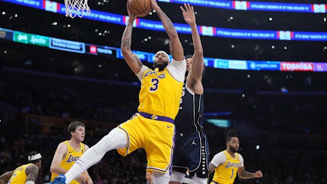 Anthony Davis, Los Angeles Lakers, Dereck Lively II, Dallas Mavericks