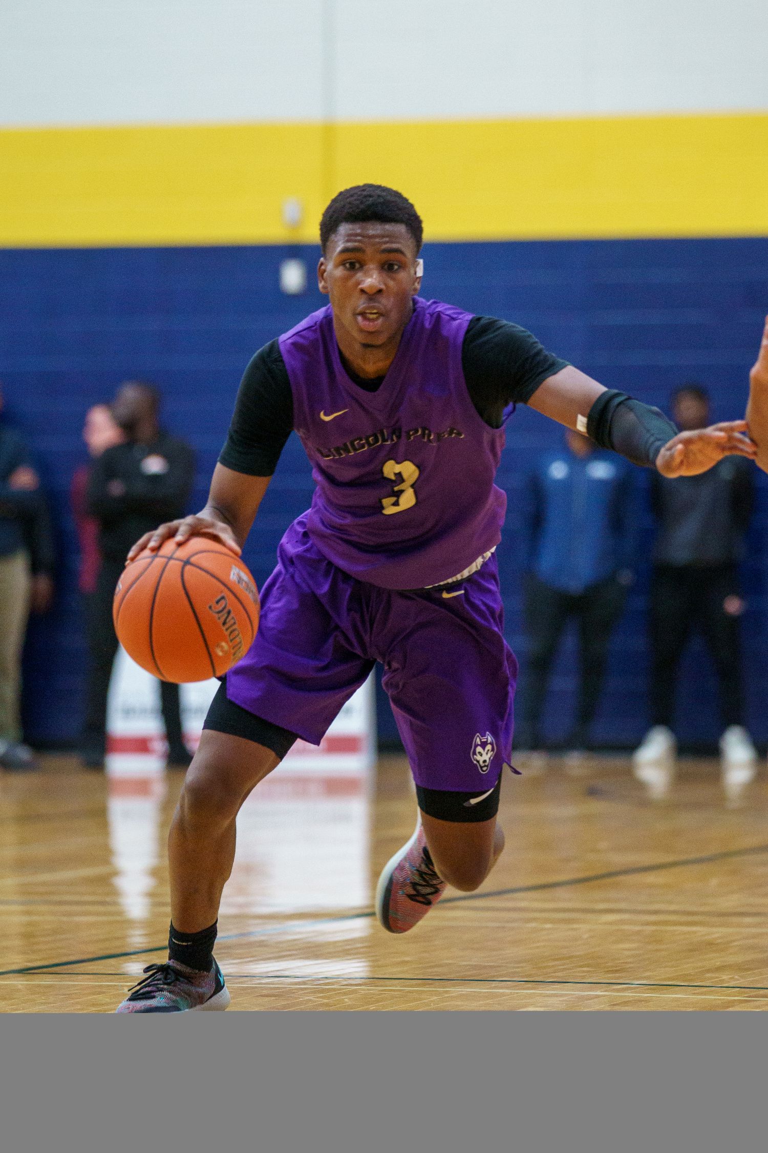 Washington State Lands Top Five Canadian Guard Jefferson Koulibaly