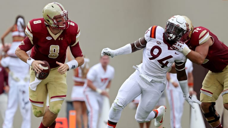 Former Virginia Tech Defensive End Trevon Hill Signs with the New England Patriots
