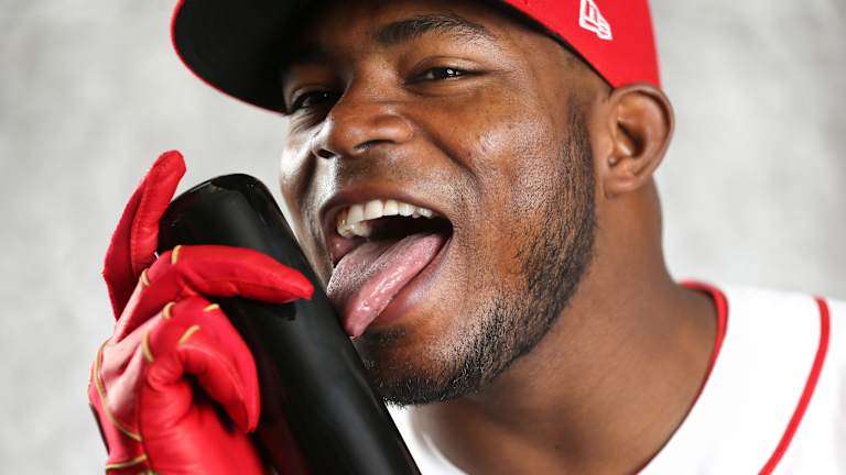 Braves to sign Yasiel Puig