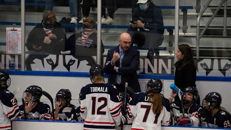 Huskies Take 3 of 4 Hockey East Weekly Awards