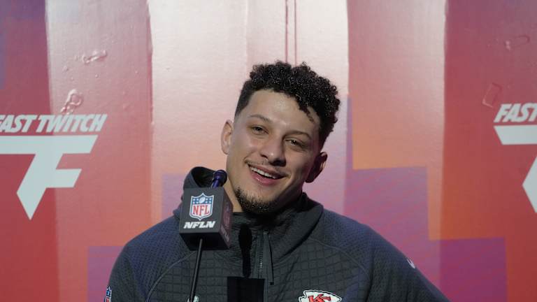 Esto opina Mahomes sobre los chistes sobre su voz de Rana René