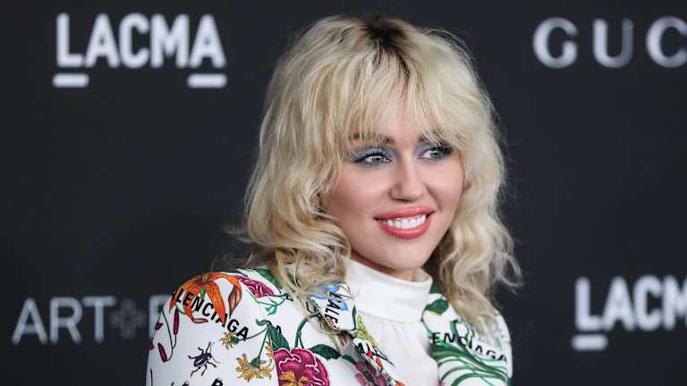Miley Cyrus y Harry Styles son los favoritos para el show de medio tiempo del Super Bowl