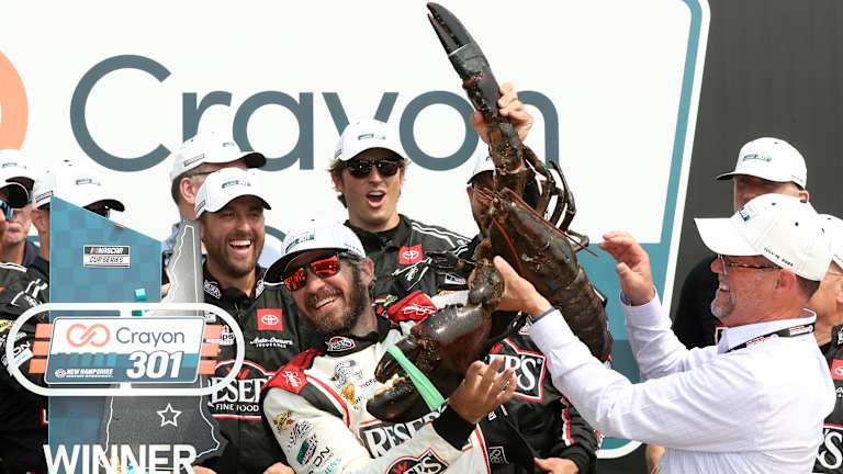 Truex dominates at Loudon for 3rd win of season (plus full stats, VIDEOS)