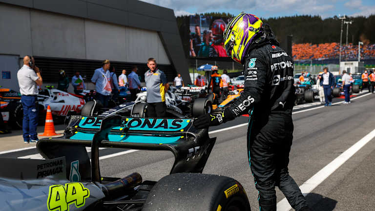 Alonso: Hamilton is a "legend of our sport"