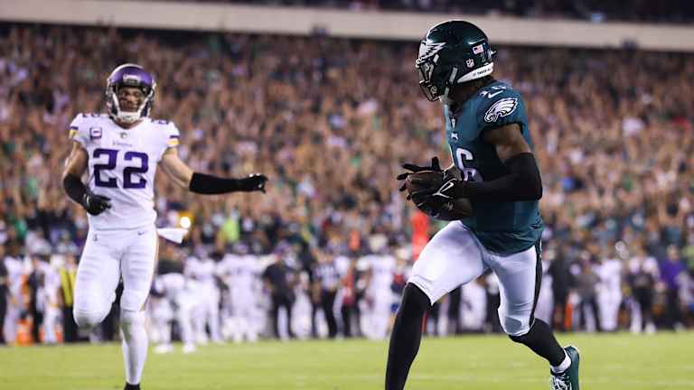 It was Vikings cornerback Cam Dantzler, not Cam Bynum, who blew the coverage on long Eagles touchdown
