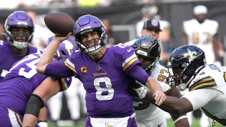 Vikings-Saints PFF grades: Struggles for Kirk Cousins under pressure