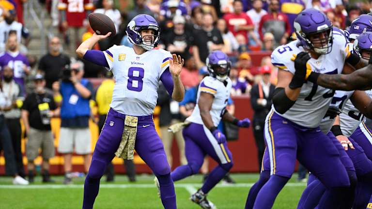 Vikings PFF Grades: Hockenson and Evans impress, Cleveland did not