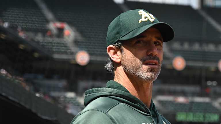 Brad Ausmus designado como entrenador de banca de los Yankees
