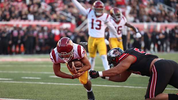 travis dye usc trojans football