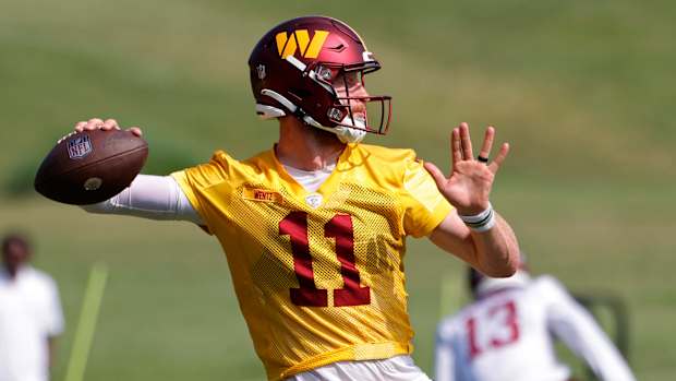 Carson Wentz, Washington Commanders