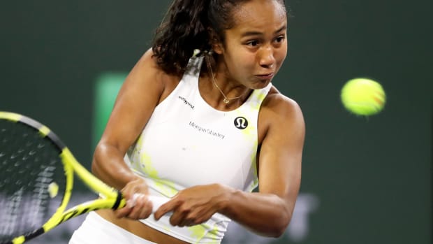 Leylah Fernandez wears Lululemon at the BNP Paribas Open.