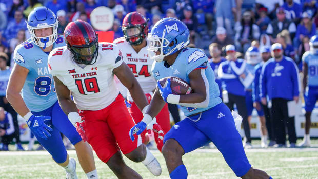 Texas Tech Red Raiders edge defender Tyree Wilson (19) is a popular projection to the Seattle Seahawks in the 2023 NFL Draft.