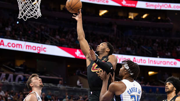 Donovan Mitchell Apr 4 2023