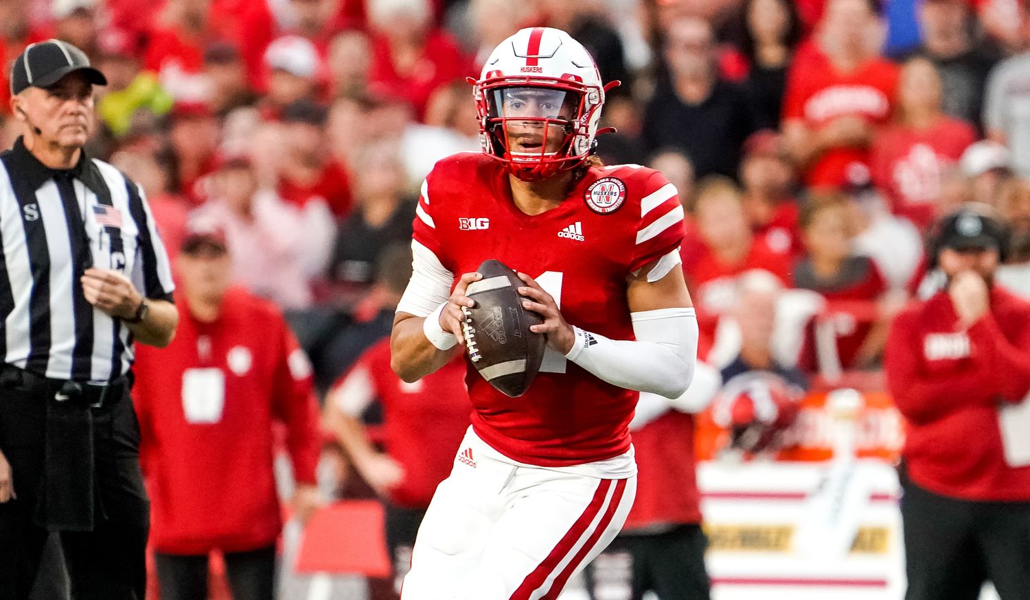 Casey Thompson 2022 Nebraska vs Indiana football 1 USATSI_19158812