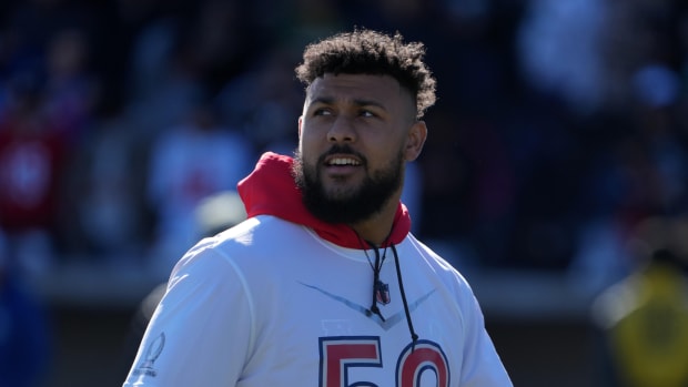 Tennessee Titans linebacker Harold Landry III (58) during AFC practice at the Las Vegas Ballpark.