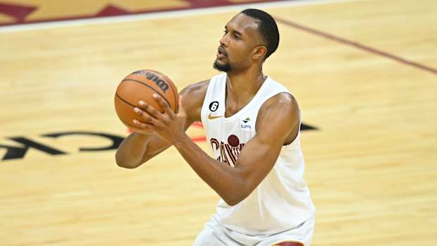 Evan Mobley Feb 26 2023