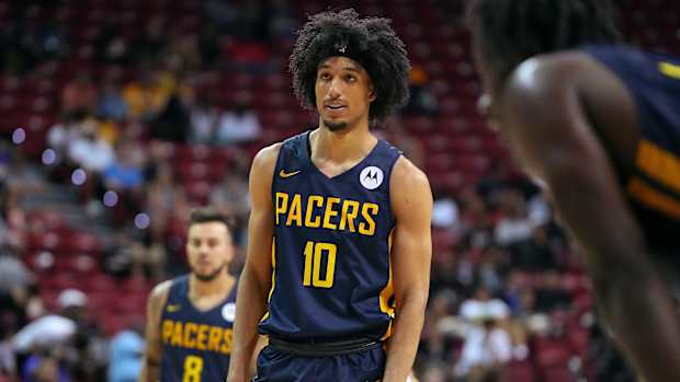 Indiana Pacers forward Kendall Brown