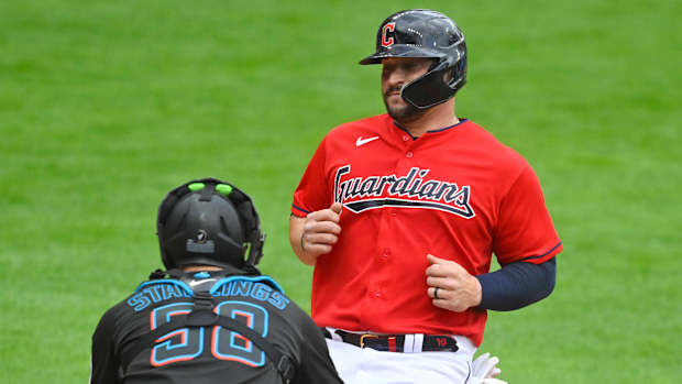 Mike Zunino Apr 22 2023