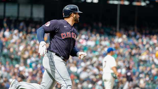 Mike Zunino Apr 2 2023