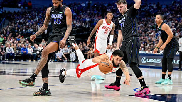 Houston Rockets guard Fred VanVleet