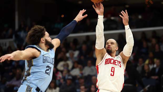 Dillon Brooks Grizzlies David Roddy