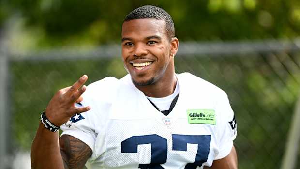 damien harris 222