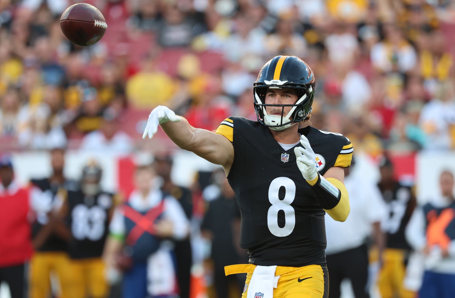 Pittsburgh Steelers quarterback Kenny Pickett throws a pass against the Tampa Bay Buccaneers.