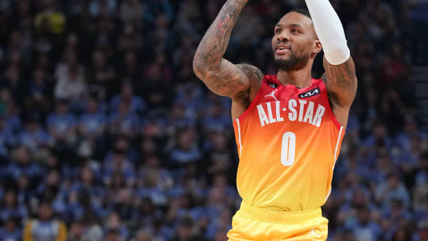 Damian Lillard shoots the ball in the 2023 NBA All-Star Game.