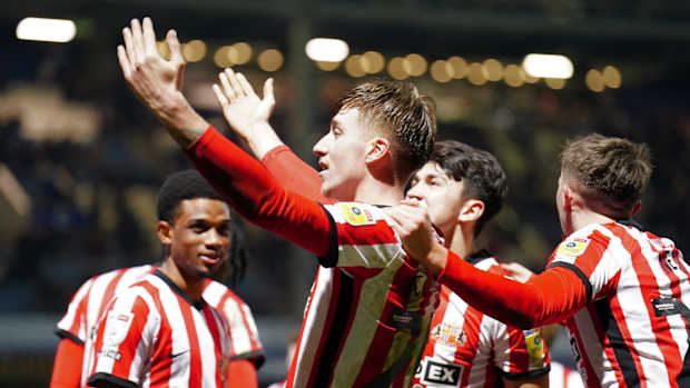 Sunderland celebrate win at QPR