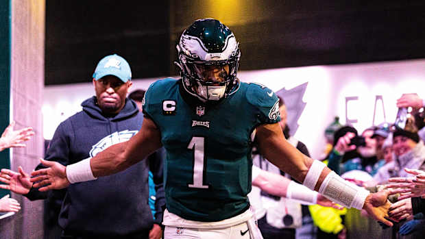 jalen hurts 222
