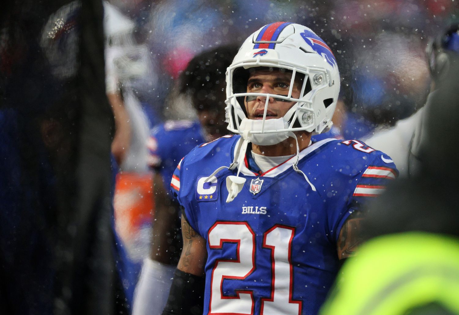 jordan poyer 21