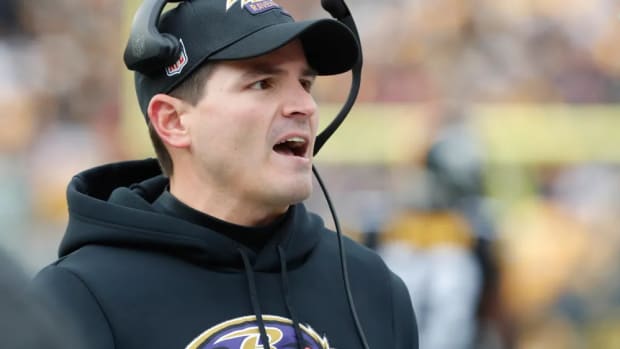 Baltimore Ravens defensive coordinator Mike Macdonald reacts on the sidelines against the Pittsburgh Steelers during the second quarter at Acrisure Stadium. Mandatory Credit: Charles LeClaire-USA TODAY Sports