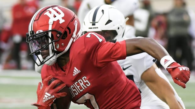 Indiana Hoosiers wide receiver D.J. Matthews Jr. (7) runs after a catch during the second half at Memorial Stadium.