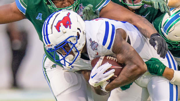 SMU running back LJ Johnson running against Tulane in the AAC championship game.