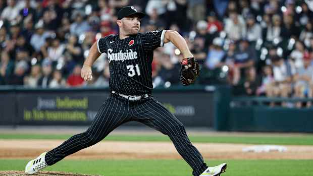 Chicago White Sox pitcher Liam Hendriks