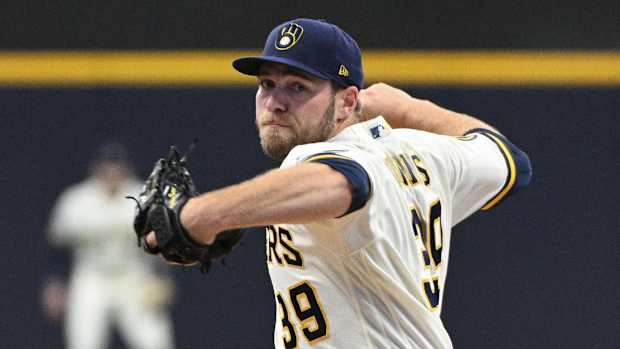 Milwaukee Brewers pitcher Corbin Burnes