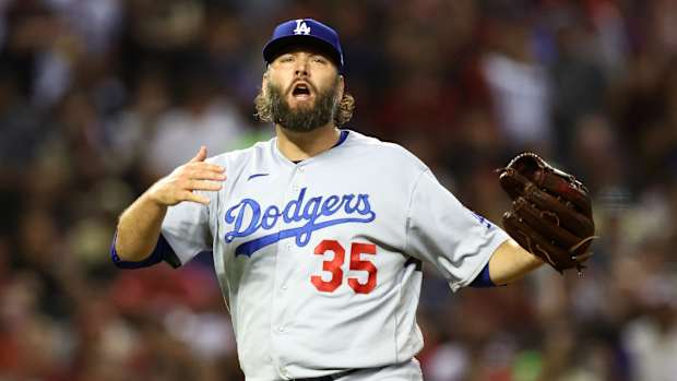 St. Louis Cardinals pitcher Lance Lynn