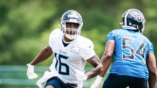 Former Razorback Treylon Burks runs a passing drill during the second Tennessee Titans minicamp.