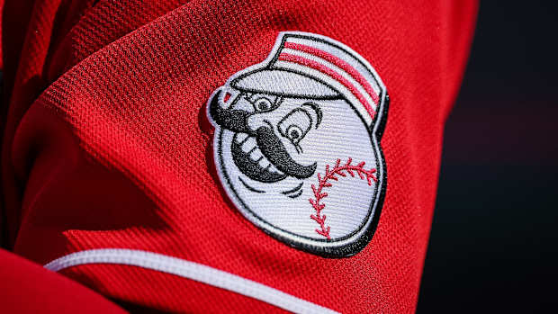 Cincinnati Reds logo
