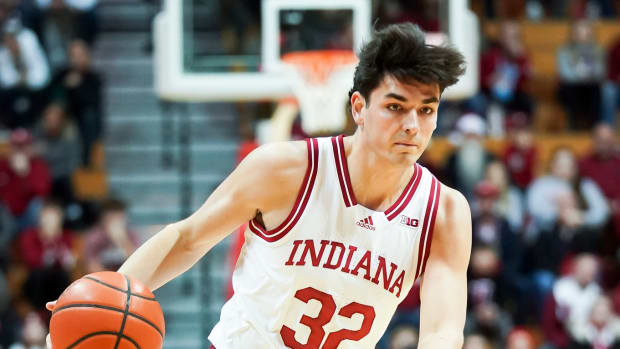 Indiana Hoosiers guard Trey Galloway (32) dribbles the ball during the first half against the Kennesaw State Owls at Simon Skjodt Assembly Hall.