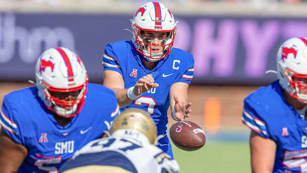 SMU quarterback Preston Stone against Navy