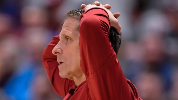 Razorbacks Eric Musselman during first half against Vanderbilt