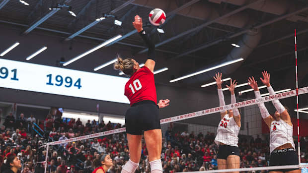 Madi Kubit 2022 Nebraska at Ohio State volleyball