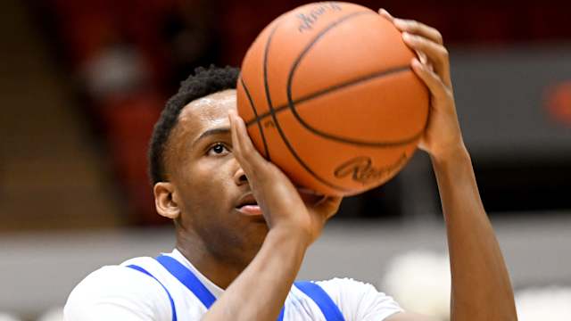 UNC basketball recruiting target Darryn Peterson