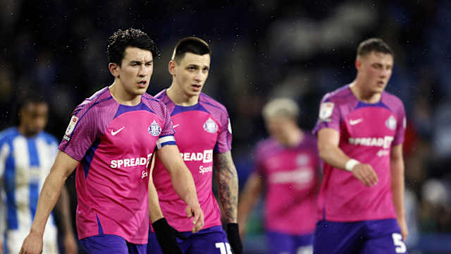 Sunderland dejected after conceding set-piece goal
