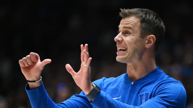 Duke basketball head coach Jon Scheyer