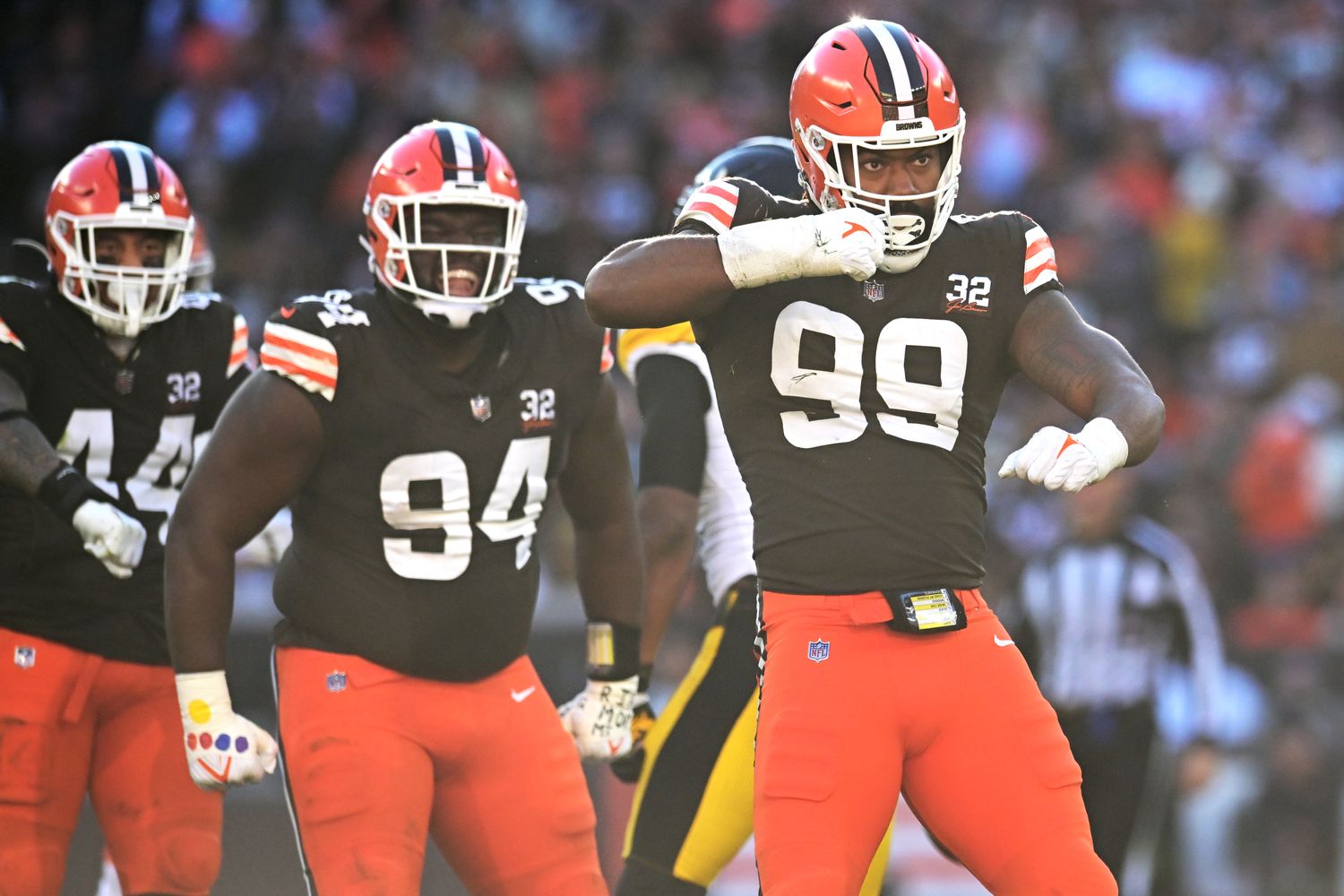 Nov 19, 2023; Cleveland, Ohio, USA; Cleveland Browns defensive end Za'Darius Smith (99) celebrates after a sack during the second half against the Pittsburgh Steelers at Cleveland Browns Stadium. Mandatory Credit: Ken Blaze-USA TODAY Sports